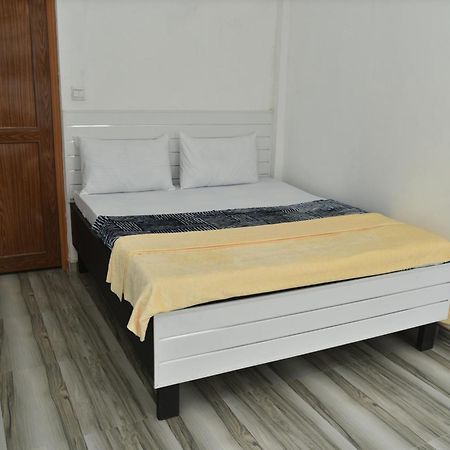 Shiny Cot Double Room With Garden View Nuwara Eliya Exterior photo